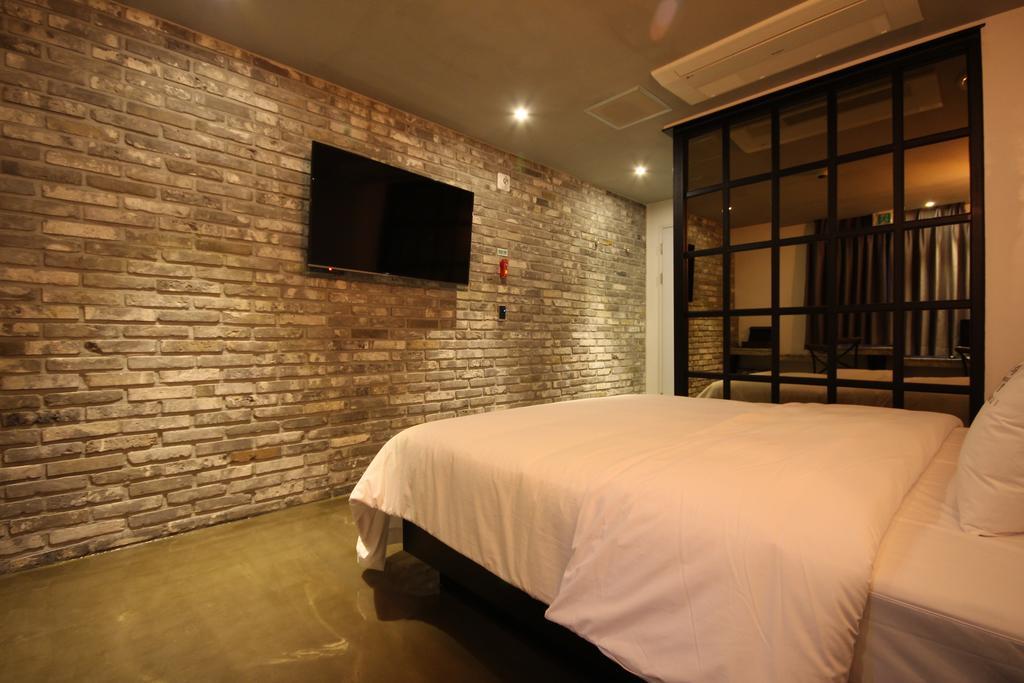 Soyu Hotel Пусан Екстериор снимка