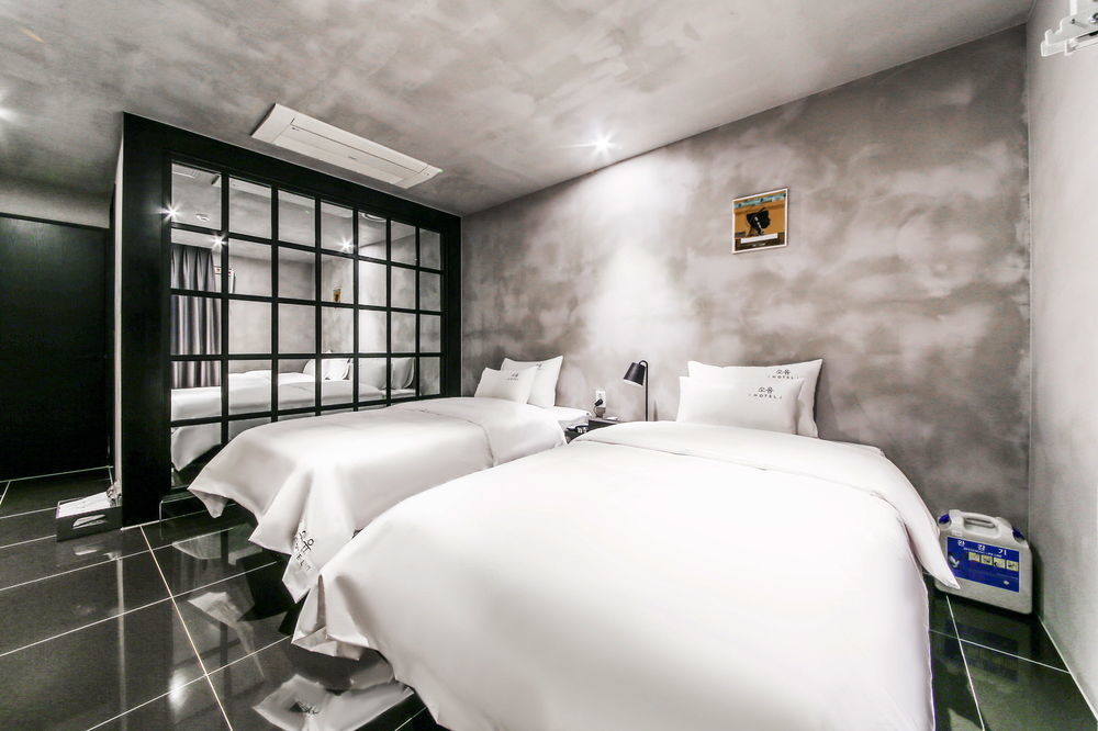 Soyu Hotel Пусан Екстериор снимка