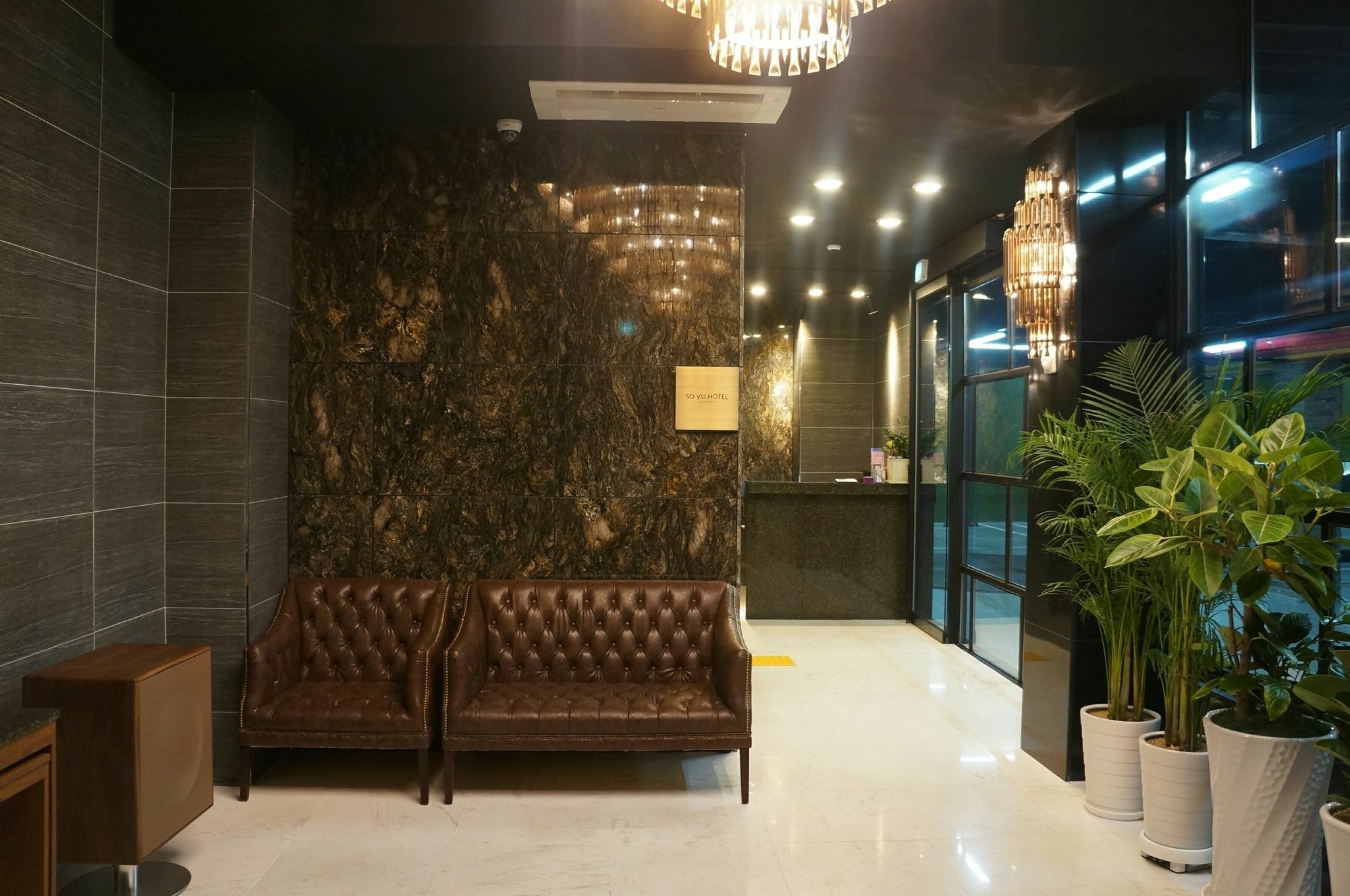 Soyu Hotel Пусан Екстериор снимка