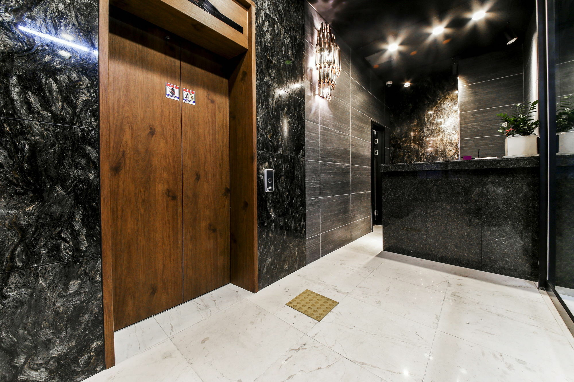 Soyu Hotel Пусан Екстериор снимка
